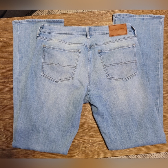 Lucky Brand jeans - Picture 3 of 4